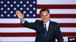 Мітт Ромні проголошує свою перемогу на попередніх виборах у штаті Вісконсін