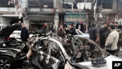 2017年1月5日叙利亚沿海城市贾伯莱商业区发生爆炸的现场。(资料照片)