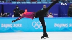 华裔美国选手陈巍冬奥夺冠 美冰球队大比分击败中国 华裔美国选手陈巍冬奥夺冠 美冰球队大比分击败中国