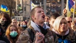 ရုရှား စစ်ရေးခြိမ်းခြောက်မှု ယူကရိန်းနိုင်ငံမှာ ဆန့်ကျင်ဆန္ဒပြ ရုရှား စစ်ရေးခြိမ်းခြောက်မှု ယူကရိန်းနိုင်ငံမှာ ဆန့်ကျင်ဆန္ဒပြ