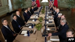 美国总统乔·拜登(Joe Biden)与中国国家主席习近平2023 年11月15日在旧金山峰举行峰会。(法新社)