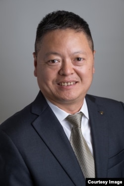 纽约州立大学布法罗分校计算机工程系教授吕思伟 (照片由本人提供)