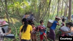 ကယားဒေသ စစ်ဘေးရှောင်ပြည်သူများ။ (ယခင်မှတ်တမ်းဓာတ်ပုံ)