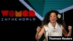 资料照片:美国之音波斯语组主持人马西赫·阿利内贾德。