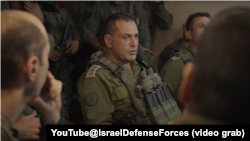 资料照片:以色列国防军参谋长埃亚尔·扎米尔中2025年8月1日对加沙地带进行了实地考察和情况评估。(照片来源:以色列国防军YouTube频道视频截图)
