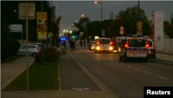 ပြင်သစ်နိုင်ငံ၊ Toulouse မြို့နားမှာ သောကြာနေ့က တရုတ်ကျောင်းသားသုံးယောက်ကို လူတယောက်က သူ့ကားနဲ့ ရည်ရွယ် ချက်ရှိရှိ ဝင်တိုက်တဲ့နေရာ။