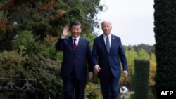 美国总统拜登与中国领导人习近平在加州费罗丽庄园举行双边会谈。(2023年11月15日)