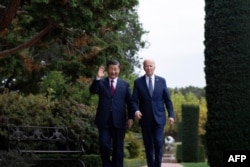 美国总统拜登与中国领导人习近平在加州费罗丽庄园举行双边会谈。(2023年11月15日)