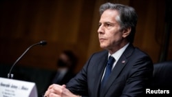 美国国务卿布林肯(Antony Blinken)2022年4月26日出席参议院外交关系委员会听证会,针对2023财年国务院预算进行作证,接受议员提问。