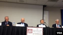 星期四(10月26日)在”美中政策基金会”举行的有关”19大的结果与分析“的研讨会。(美国之音斯洋拍摄)