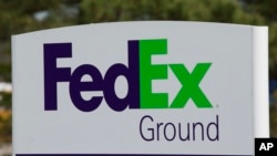 资料照:美国联邦快递公司的招牌