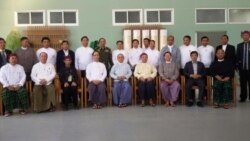 KIO-အစိုးရ ဆွေးနွေးပွဲ AA ကိစ္စဘယ်လိုလုပ်မလဲ KIO-အစိုးရ ဆွေးနွေးပွဲ AA ကိစ္စဘယ်လိုလုပ်မလဲ