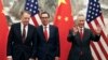 参加贸易谈判的中国副总理刘鹤、美国贸易代表莱特希泽和财政部长姆努钦在北京钓鱼台国宾馆。(2019年5月1日)