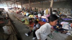 ခရစ္စမတ်ကာလ ပြေးလွှားနေရတဲ့ စစ်ရှောင်တွေဘဝ ခရစ္စမတ်ကာလ ပြေးလွှားနေရတဲ့ စစ်ရှောင်တွေဘဝ