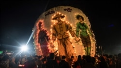 တောင်ကြီး တန်ဆောင်တိုင် မီးပုံးပျံပွဲတော်ကျင်းပ တောင်ကြီး တန်ဆောင်တိုင် မီးပုံးပျံပွဲတော်ကျင်းပ