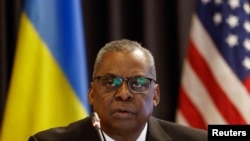 Міністр оборони США Ллойд Остін на зустрічі Контактної групи з питань оборони України на авіабазі США Рамштайн, Німеччина, 21 квітня 2023 р. (Фото: REUTERS/Heiko Becker)