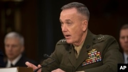 Джозеф Данфорд під час слухання у Сенаті