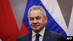 俄罗斯最高安全官员绍伊古星期五抵达北京,凸显出中俄关系仍难以轻易拆散。(法新社:2025年2月25日)