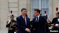 正在欧洲访问的中国国家主席习近平星期一(2024年5月6日)与法国总统马克龙会晤。(路透社)