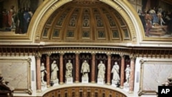 ပင်စင်ပြင်ဆင်ရေး ပြင်သစ် အထက်လွှတ်တော် အတည်ပြု