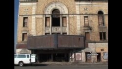 За екскурсію по руїнах Детройта беруть 100 "баксів" За екскурсію по руїнах Детройта беруть 100 "баксів"