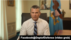 美国国防部长海格塞斯8月27日宣布,让中国公民为美国国防部云系统提供服务的做法结束了。