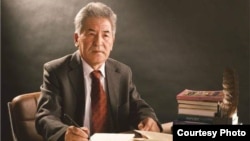 2017年1月,《中国民族》杂志介绍了维吾尔人名学家穆特里甫·斯迪克·卡依日的学术成果。