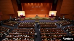 ပြည်ထောင်စုငြိမ်းချမ်းရေးညီလာခံမြင်ကွင်း။ ဇန်နဝါရီ ၁၂၊ ၂၀၁၆။