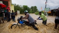 အင်အားပြင်း Matthew မုန်တိုင်း Bahama ကို ဦးတည် အင်အားပြင်း Matthew မုန်တိုင်း Bahama ကို ဦးတည်