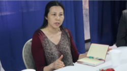 郭飞雄妻子张青致信联合国人权官员求救 接受VOA专访:盼夫来美团聚 郭飞雄妻子张青致信联合国人权官员求救 接受VOA专访:盼夫来美团聚