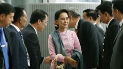 ထိုင်းရောက်မြန်မာတို့အရေး ဒေါ်စုဆောင်ရွက်မည် ထိုင်းရောက်မြန်မာတို့အရေး ဒေါ်စုဆောင်ရွက်မည်