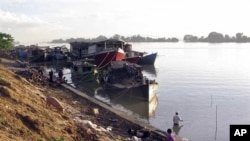 ကူးသန်း သွားလာရေးအတွက် အရေးပါတဲ့ ဧရာဝတီ မြစ်ကြောင်း