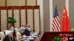 美国财政部长耶伦2023年7月8日在北京与中国官员会谈。(美联社)