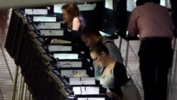 အဆုံးအဖြတ်မပေးနိုင်သေးတဲ့ ပြည်နယ်တချို့ မှာ မြန်မာတွေရဲ့မဲ အဆုံးအဖြတ်မပေးနိုင်သေးတဲ့ ပြည်နယ်တချို့ မှာ မြန်မာတွေရဲ့မဲ