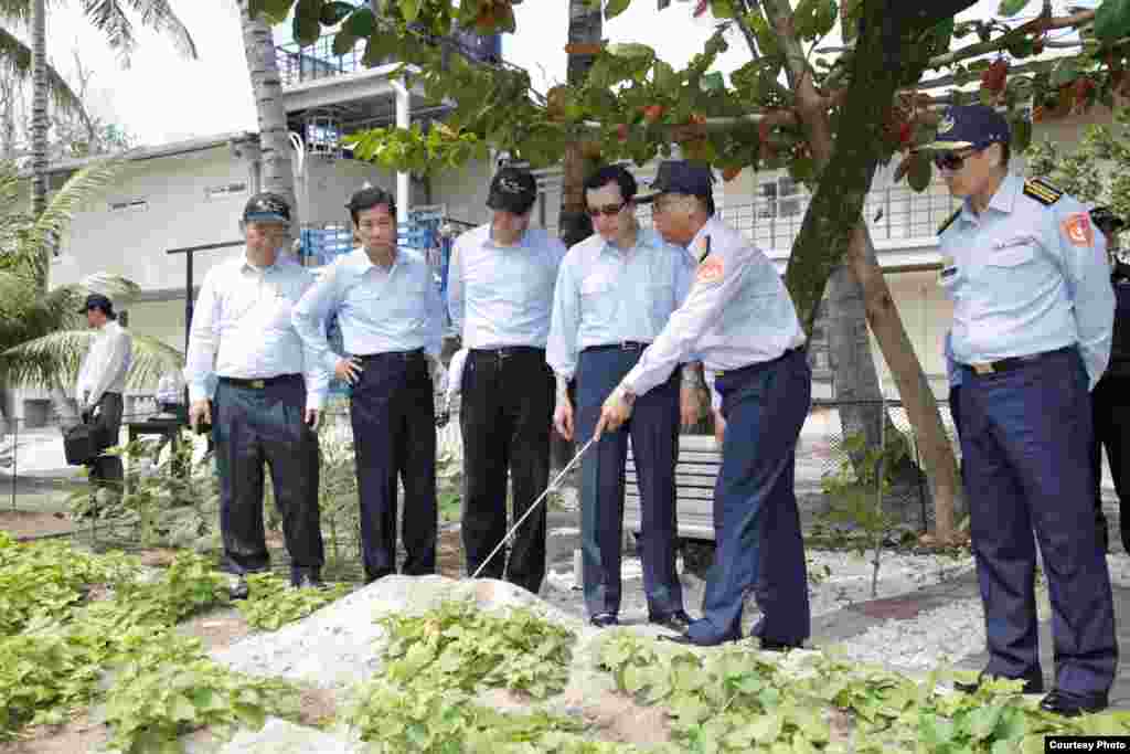马总统现勘土质採样区（台湾总统府）
