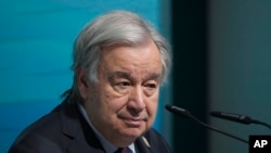 联合国秘书长安东尼奥·古特雷斯(Antonio Guterres)在联合国气候峰会上 (资料照,2024年11月21日)