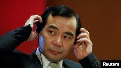 安邦公司董事长吴小晖在北京参加中国发扎论坛会议(2017年3月18日)