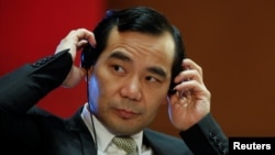 安邦公司董事长吴小晖在北京参加中国发扎论坛会议(2017年3月18日)