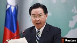 资料照:台湾外长吴钊燮