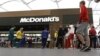Найбільший у світі «McDonald's» споруджено для учасників та глядачів Олімпіади