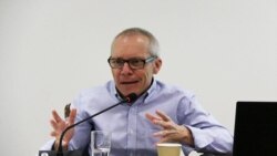 Sean Turnell ကို အစိုးရလျှို့ဝှက်ချက် ဥပဒေနဲ့ ရုံးထုတ်ချိန် စကားပြန်ထားရှိခွင့် ပြုမည်မဟုတ် Sean Turnell ကို အစိုးရလျှို့ဝှက်ချက် ဥပဒေနဲ့ ရုံးထုတ်ချိန် စကားပြန်ထားရှိခွင့် ပြုမည်မဟုတ်