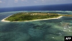 Острів Пагаса, один із спірних Парсельських островів