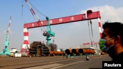 台湾国际造船股份有限公司在高雄的造船厂工地。(2020年11月24日)