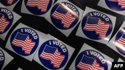 资料照:"我投票了!"的投票贴纸。(2020年11月3日)