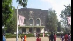 တက္ကသိုလ်ရာထူးတိုးနဲ့ အပြောင်းအရွှေ့တွေအပေါ် ဝေဖန်မှုတွေရှိလာ တက္ကသိုလ်ရာထူးတိုးနဲ့ အပြောင်းအရွှေ့တွေအပေါ် ဝေဖန်မှုတွေရှိလာ