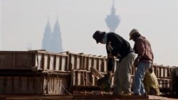 မလေးရှားရောက် မြန်မာလုပ်သားများ ကူညီရေး သံရုံးဦးစီး မလေးရှားရောက် မြန်မာလုပ်သားများ ကူညီရေး သံရုံးဦးစီး