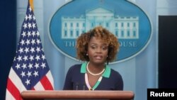 白宫新闻秘书让-皮埃尔在白宫举行记者会。(2023年10月31日)
