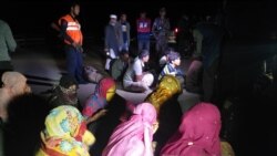 ရိုဟင်ဂျာတွေကို လူမှောင်ခိုကူးတဲ့သံသယရှိသူလေးဦး ဘင်္ဂလားဒေ့ရှ် ဖမ်းဆီး ရိုဟင်ဂျာတွေကို လူမှောင်ခိုကူးတဲ့သံသယရှိသူလေးဦး ဘင်္ဂလားဒေ့ရှ် ဖမ်းဆီး