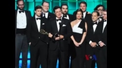 美电视主持人科贝尔调侃中国 美电视主持人科贝尔调侃中国