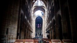 Notre Dame ဘုရားကျောင်း ၅ နှစ်အတွင်းပြန်ဆောက်ဖို့ ပြင်သစ်သမ္မတ ကတိပြု Notre Dame ဘုရားကျောင်း ၅ နှစ်အတွင်းပြန်ဆောက်ဖို့ ပြင်သစ်သမ္မတ ကတိပြု